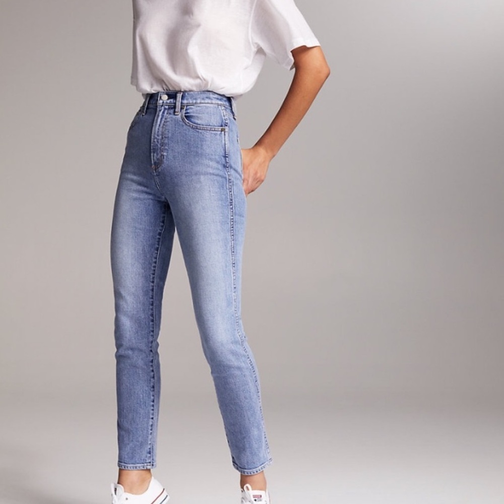 Denim Forum the Anjelica High Rise Slim